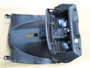 Osłona przed kolanami ze schowkiem Quantum / Quadra