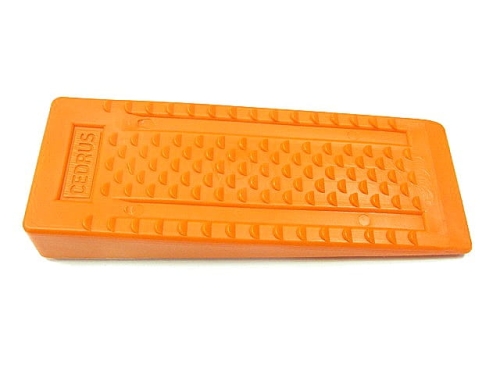 klin do obalania drzew niski